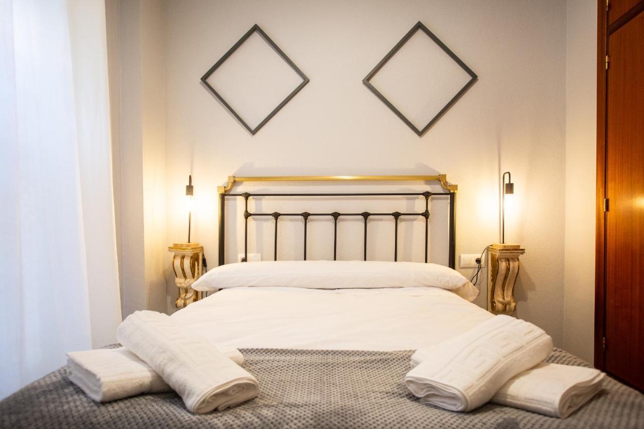 Wish Suite Torres De Sevilla Eksteriør billede